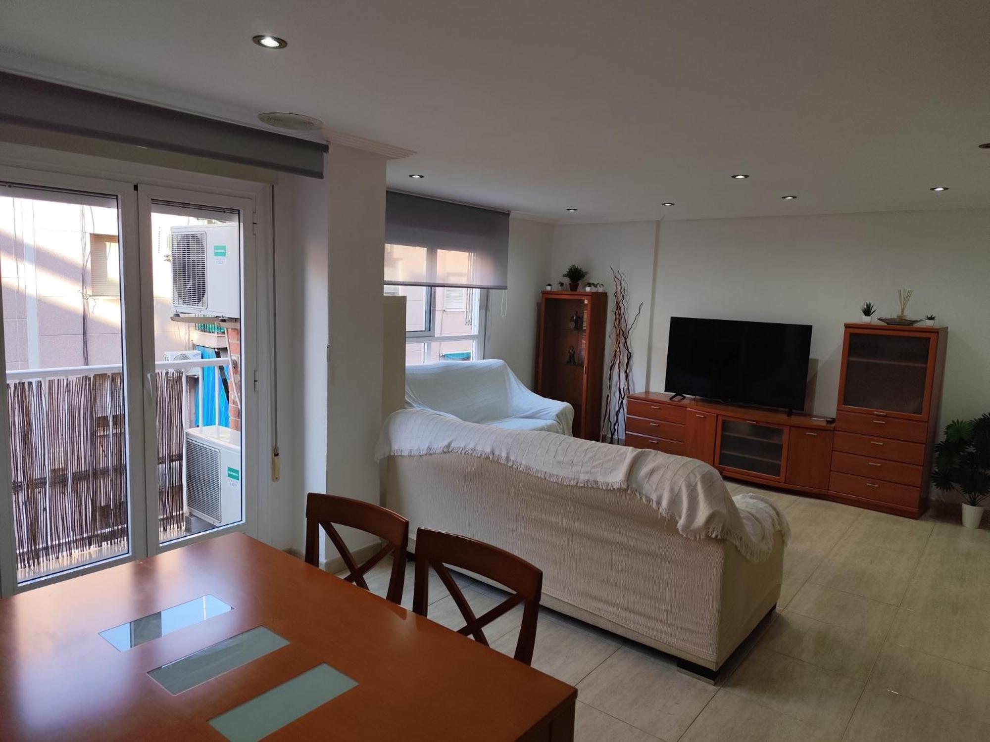 2, Amplio Con Garaje, 3 Dorms, 1 Bano Elche