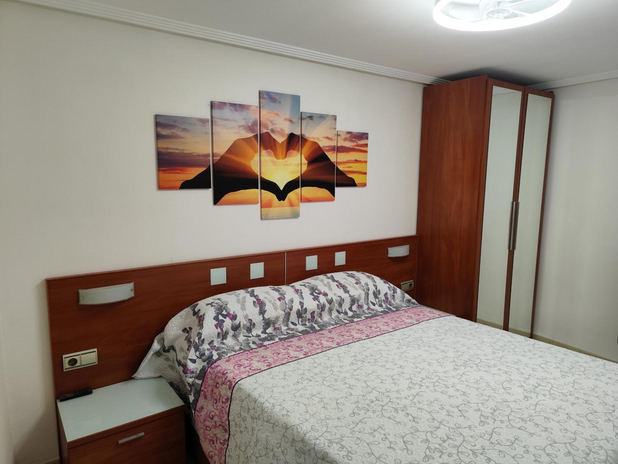 Appartement 2, Amplio Con Garaje, 3 Dorms, 1 Bano